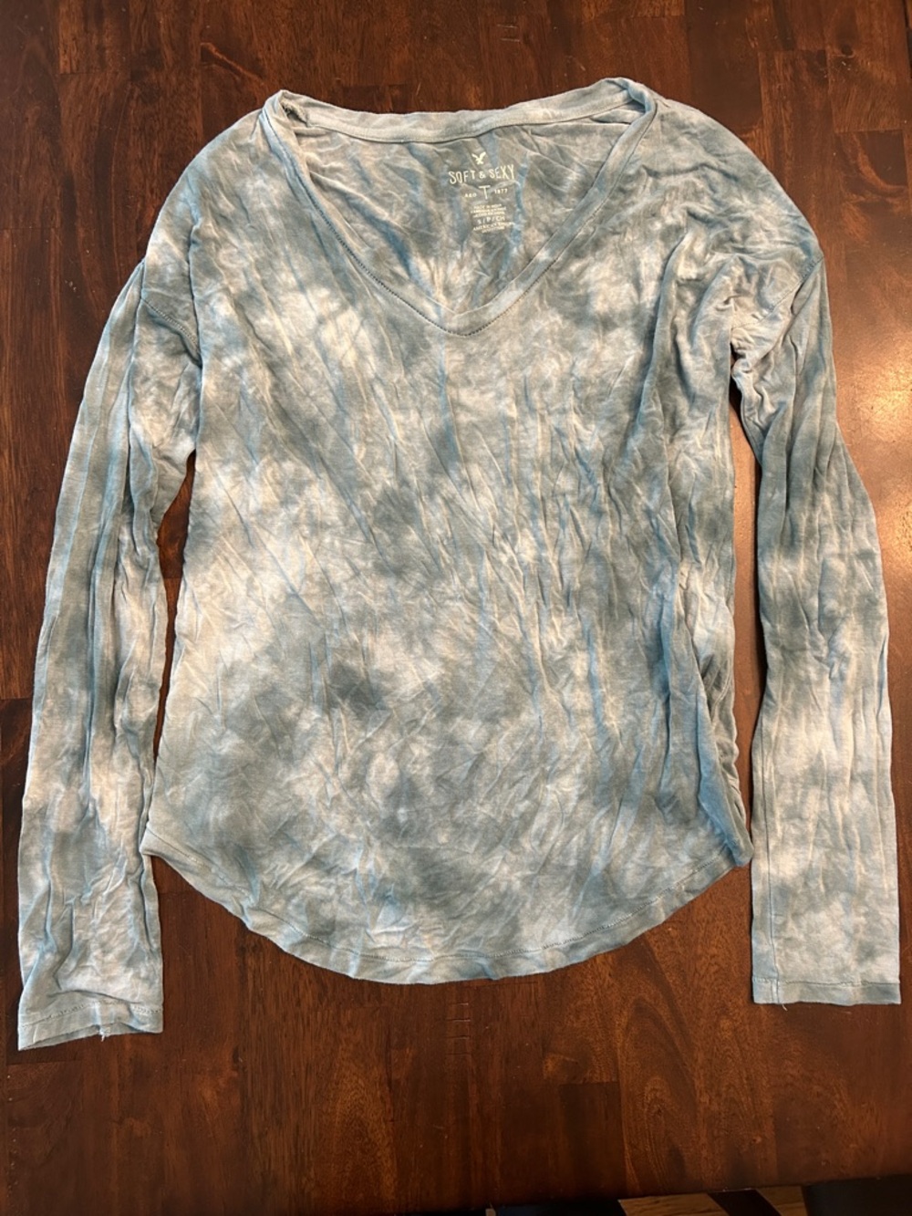 American Eagle Outfitters Tie-Dye V-Neck Long Sleeve Top